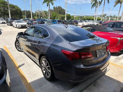 Used 2020 Acura TLX FWD image 4