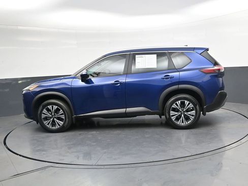 Used 2023 Nissan Rogue SV w/ SV Premium B Package FWD image 7