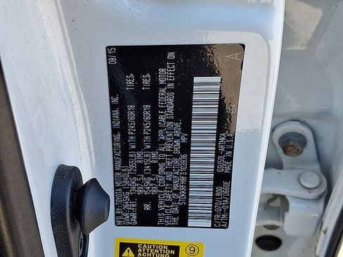 Used 2015 Toyota Highlander XLE FWD image 23
