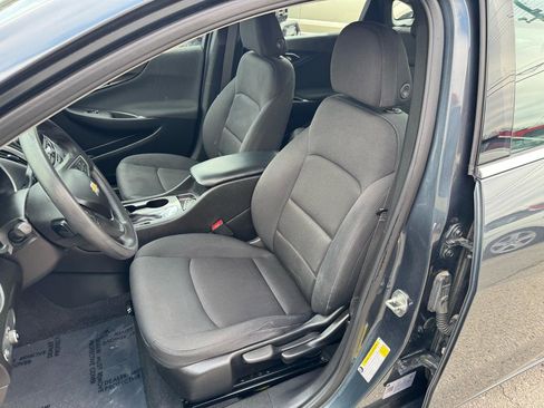 Used 2021 Chevrolet Malibu LS image 12