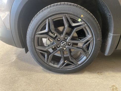 New 2026 Nissan Kicks SR w/ Cold Weather Package image 36