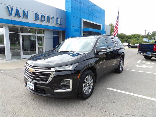 Certified 2023 Chevrolet Traverse LT w/ Rear Camera Mirror Package AWD/4WD image 1