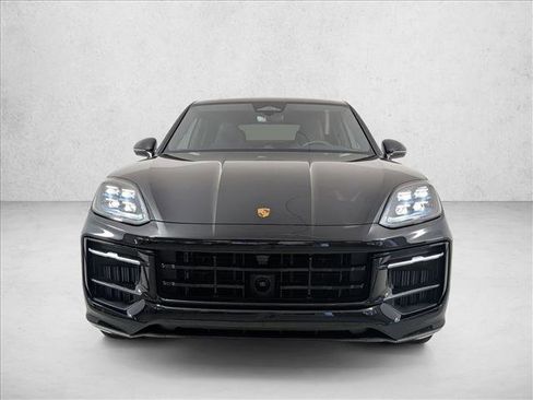 New 2026 Porsche Cayenne GTS image 6