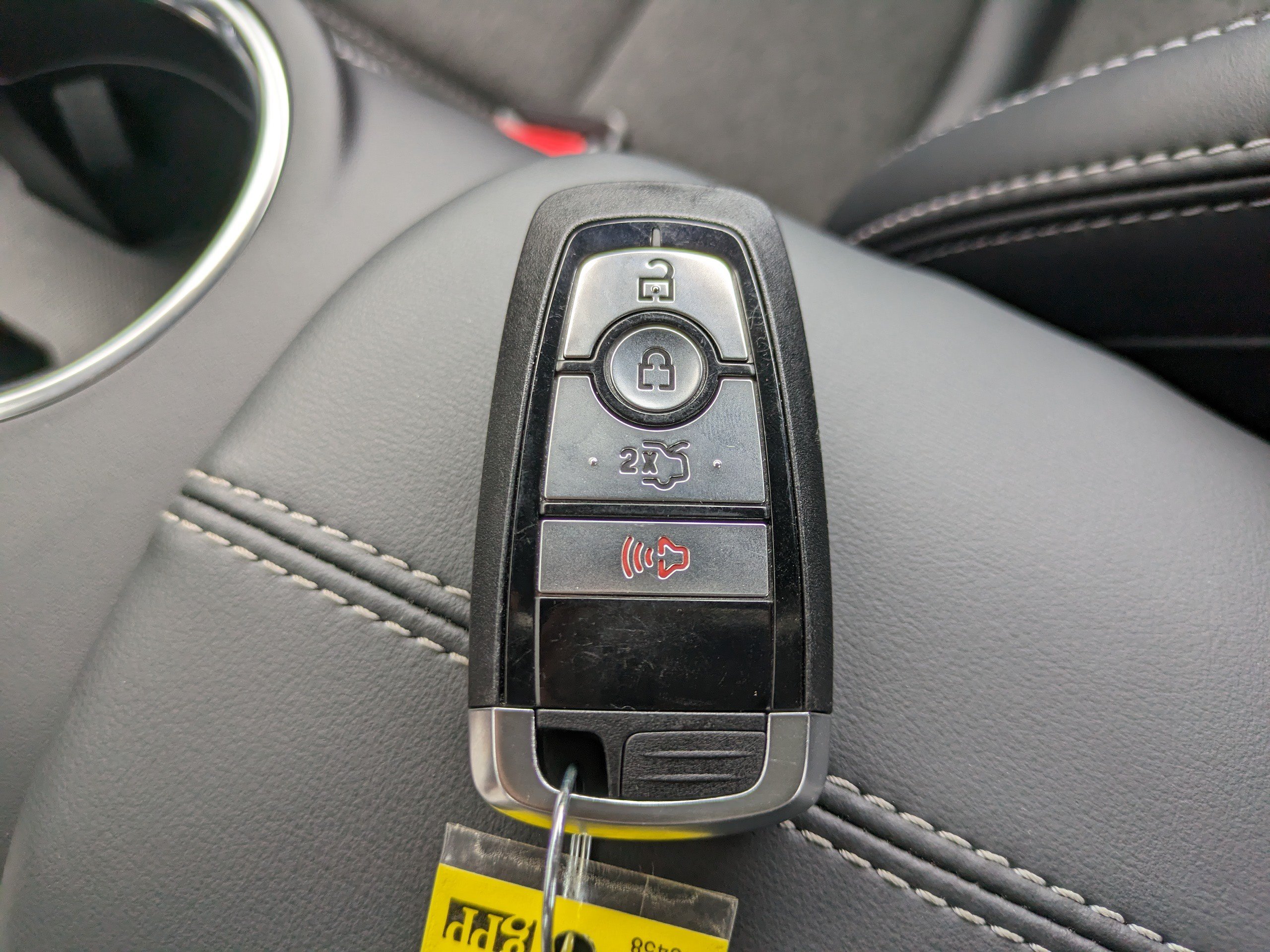 Used 2025 Ford Mustang Coupe RWD image 30