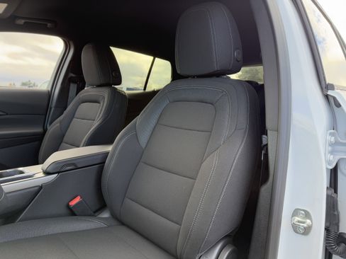 New 2026 Chevrolet Equinox RS image 12