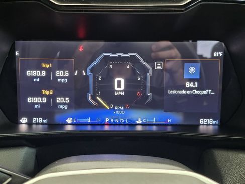 Used 2025 Chevrolet Colorado LT RWD image 13