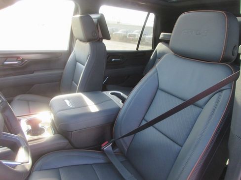 New 2026 GMC Yukon AT4 w/ AT4 Premium Plus Package image 12