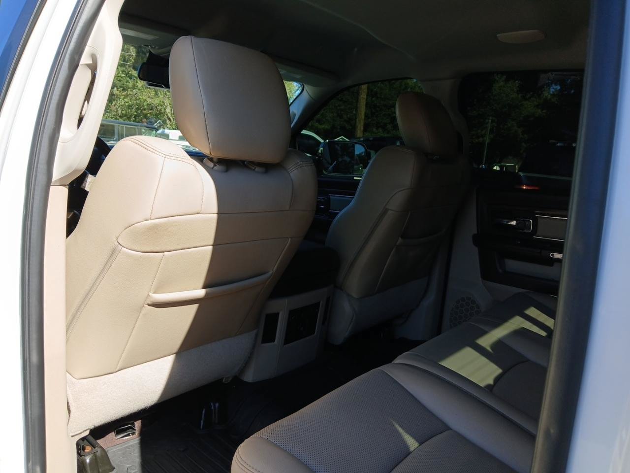 Used 2017 RAM 2500 Laramie AWD/4WD image 12
