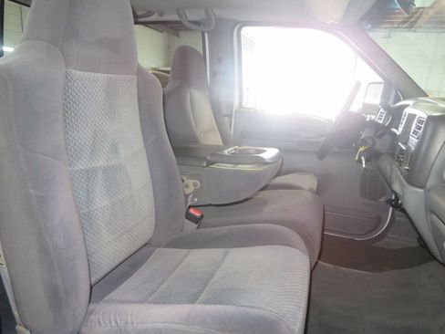 Used 2002 Ford F250 XLT AWD/4WD image 32
