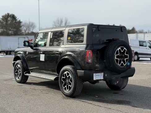 New 2025 Ford Bronco Outer Banks image 7