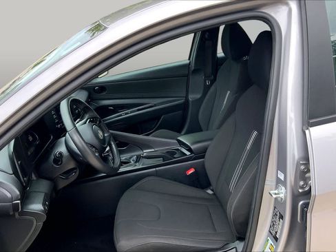 Used 2025 Hyundai Elantra Sport w/ Cargo Package FWD image 8