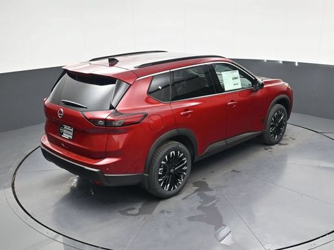 Certified 2026 Nissan Rogue Dark Armor FWD image 36