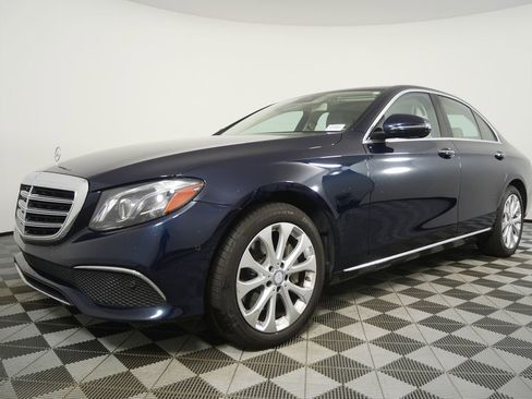 Used 2017 Mercedes-Benz E 300 E 300 image 7