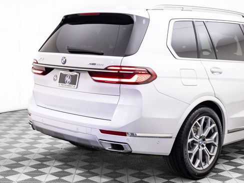 New 2026 BMW X7 xDrive40i image 38