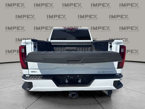 Used 2026 GMC Sierra 2500 Denali Ultimate AWD/4WD image 5