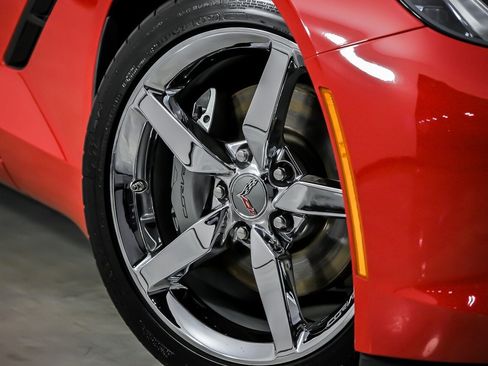 Used 2014 Chevrolet Corvette Stingray Convertible w/ 2LT Preferred Equipment Group image 4