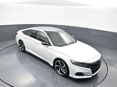 Certified 2022 Honda Accord Sport image 35