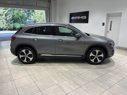 Used 2026 Mercedes-Benz GLA 250 4MATIC image 3