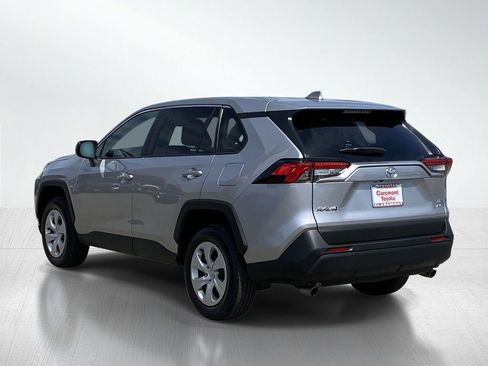 Certified 2025 Toyota RAV4 LE AWD/4WD image 4