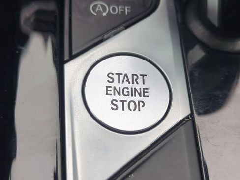 Used 2024 BMW X3 sDrive30i w/ Convenience Package image 32