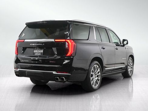 Used 2025 GMC Yukon Denali w/ Denali Reserve Package AWD/4WD image 5