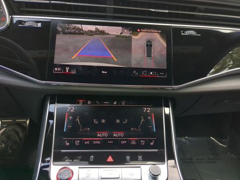 New 2026 Audi RS Q8 performance image 24