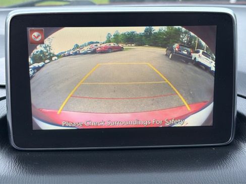 Used 2016 MAZDA MAZDA3 i Sport FWD image 27