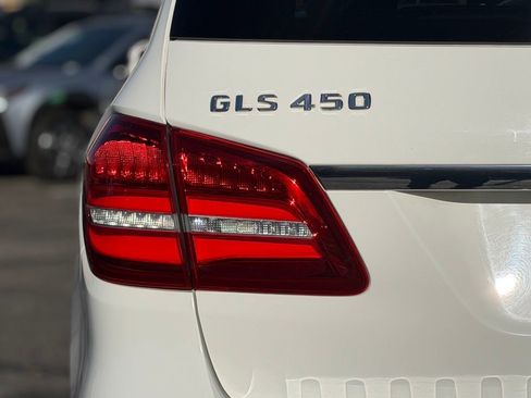 Certified 2017 Mercedes-Benz GLS 450 4MATIC image 12