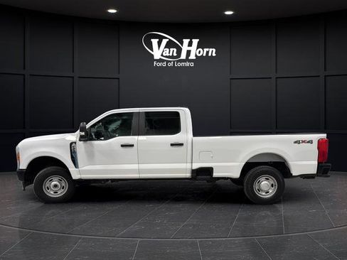 Used 2023 Ford F250 XL AWD/4WD image 6