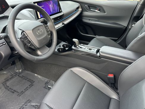 New 2026 Toyota Prius Limited image 10