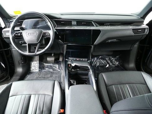 Certified 2023 Audi e-tron Premium w/ Convenience Plus Package AWD/4WD image 19