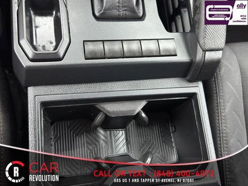 Used 2024 Toyota Tacoma SR image 35