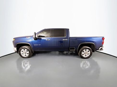 Used 2021 Chevrolet Silverado 2500 LTZ w/ LTZ Convenience Package image 4