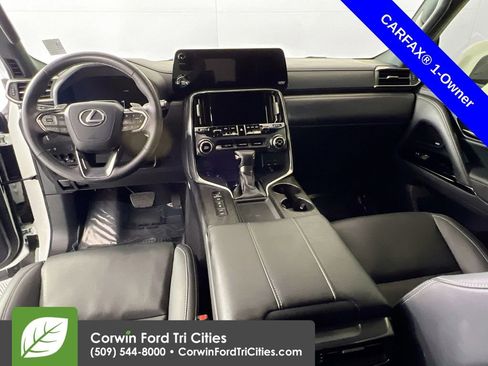 Used 2025 Lexus LX 600 4WD w/ Interior Upgrade Package image 7