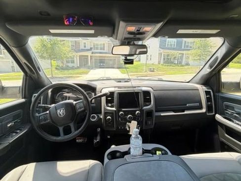 Used 2018 RAM 2500 Power Wagon w/ Luxury Group AWD/4WD image 9