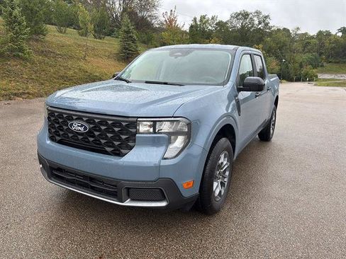 New 2025 Ford Maverick XLT w/ XLT Luxury Package image 8