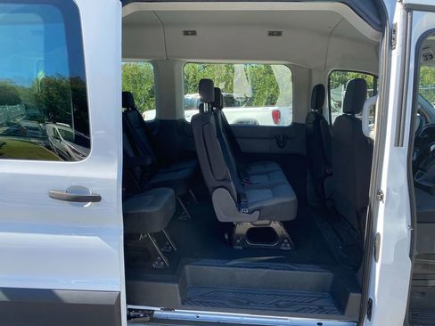 Used 2023 Ford Transit 350 XLT image 26