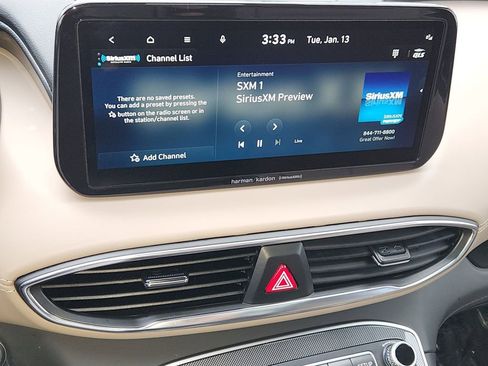 Used 2023 Hyundai Santa Fe Limited image 18