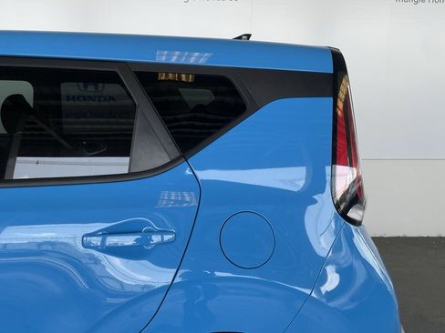 Used 2024 Kia Soul LX image 47