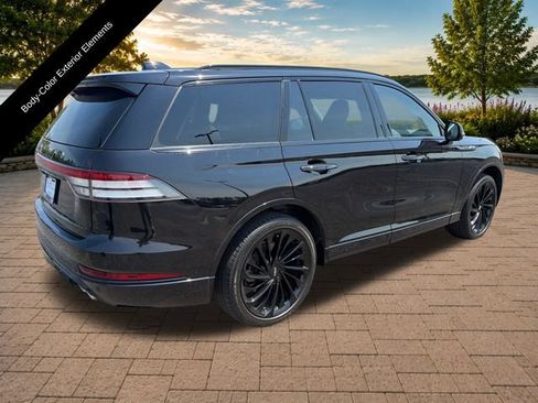 Certified 2025 Lincoln Aviator Reserve w/ Jet Appearance Package AWD/4WD image 8