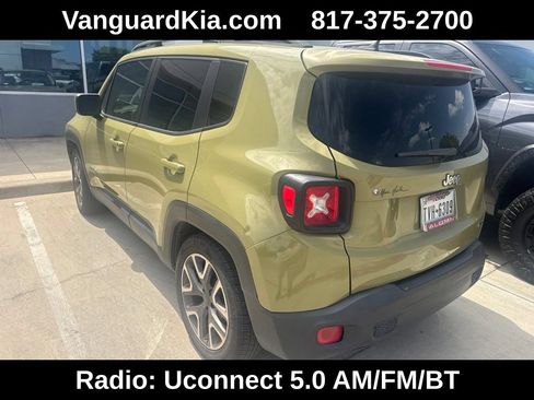 Used 2015 Jeep Renegade Latitude w/ Popular Equipment Group FWD image 2