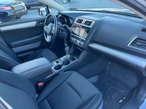 Used 2015 Subaru Outback 2.5i Premium AWD/4WD image 11