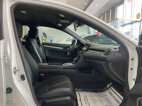 Used 2019 Honda Civic Sport image 27