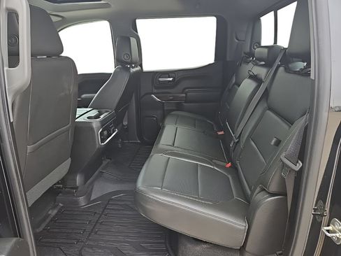 Used 2019 GMC Sierra 1500 SLT w/ SLT Premium Plus Package AWD/4WD image 33