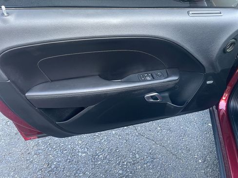 Used 2018 Dodge Challenger T/A image 33