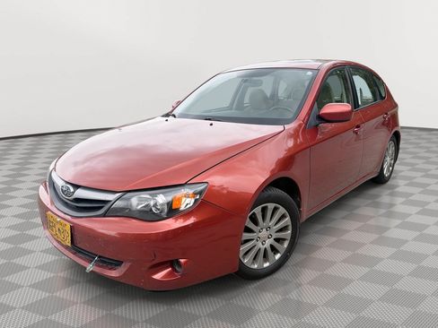 Used 2010 Subaru Impreza 2.5i Premium AWD/4WD image 1