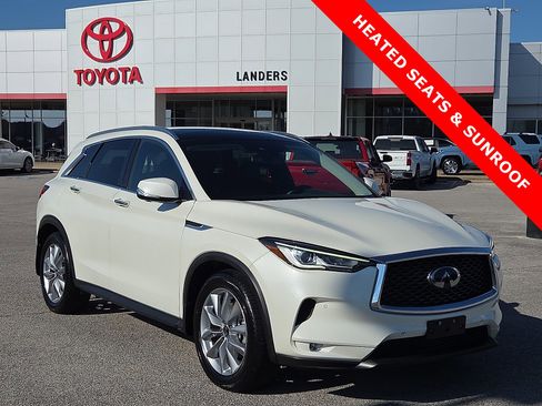 Used 2022 INFINITI QX50 Essential image 1