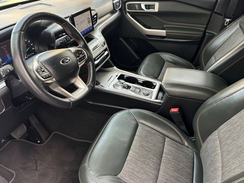 Certified 2022 Ford Explorer Timberline image 9