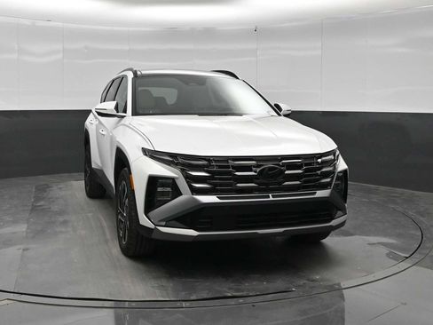 New 2026 Hyundai Tucson Limited AWD/4WD image 2