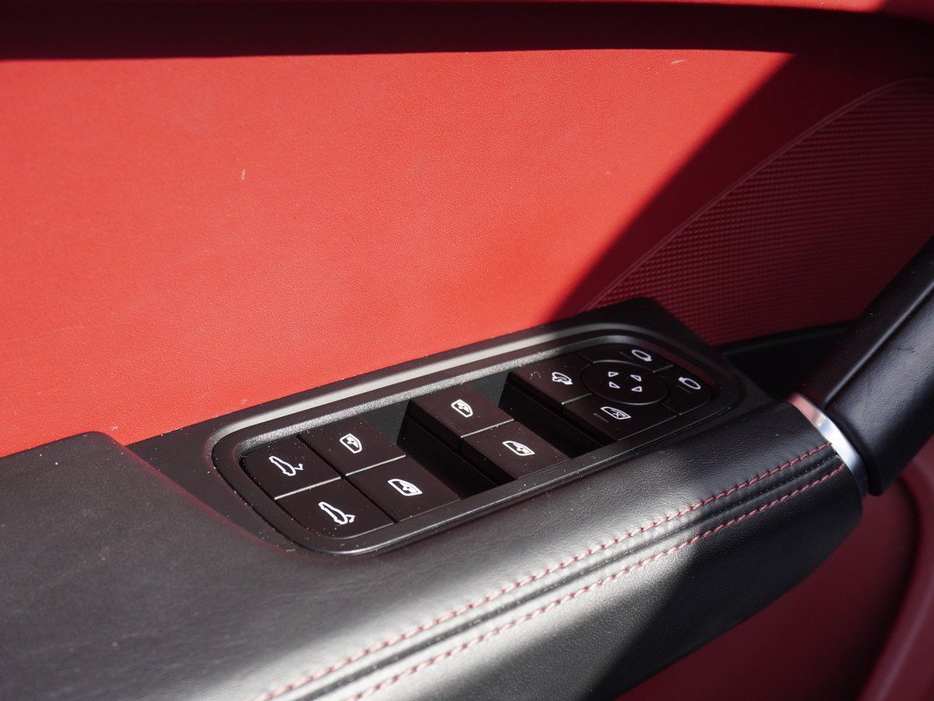 Used 2022 Porsche Cayenne GTS w/ Premium Package Plus AWD/4WD image 45